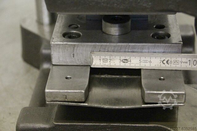 2-column punching tool VEB Auer Werkzeugbau A 125 x 250