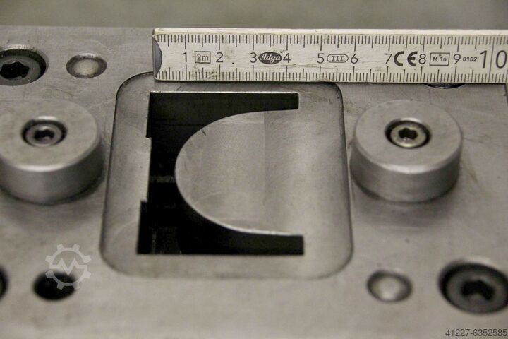 2-column punching tool VEB Auer Werkzeugbau A 125 x 250