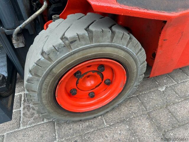 VS-22274 Electric triplex forklift Linde E12 with sideshift LINDE E12/324