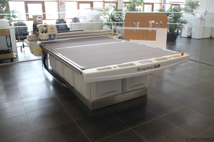 Papierschneidemaschine Kongsberg XL22