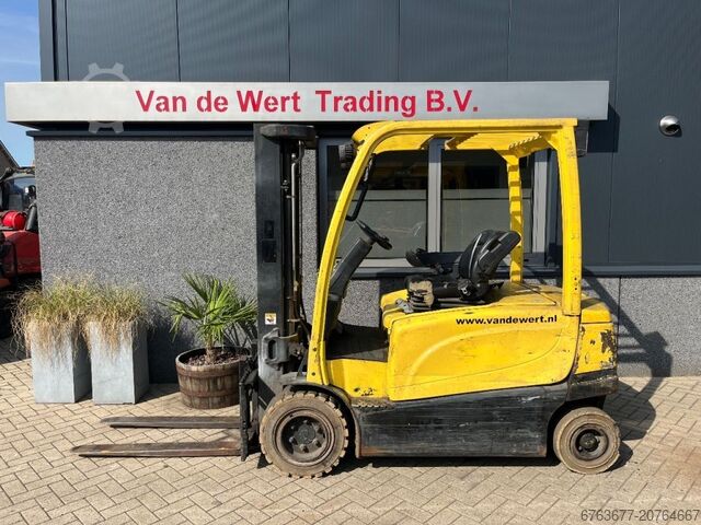 Hyster J3.0XN J3.00XN heftruck forklift 2delig 320 freelift sideshift 2011 HYSTER J 3.0 XN