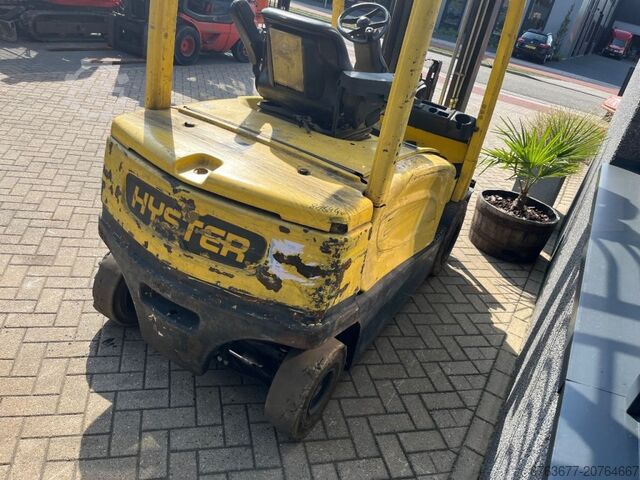Hyster J3.0XN J3.00XN heftruck forklift 2delig 320 freelift sideshift 2011 HYSTER J 3.0 XN