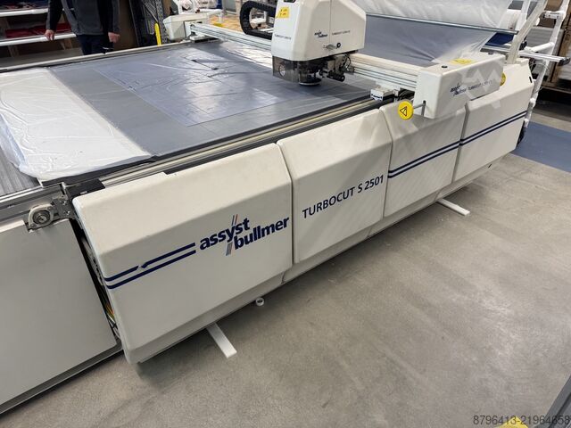 Fabric cutting machine Bullmer Turbocut S2501CV