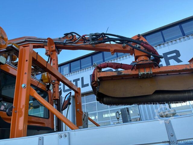 Sonstige Mercedes-Benz Unimog U 427 mit Mulag Kombinationmähwerk MKM 700