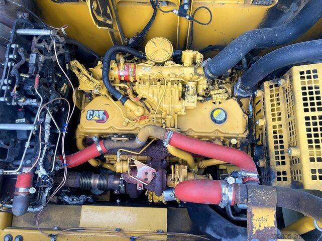 Raupenbagger CAT 329 E LN