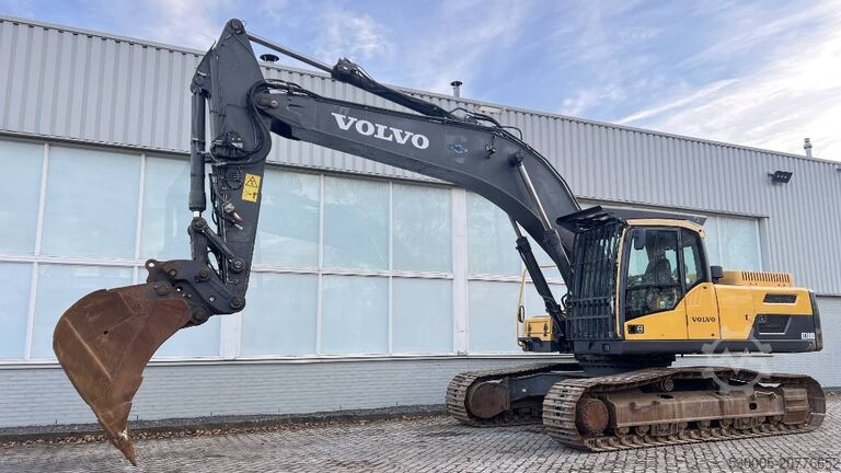 Raupenbagger Volvo EC 300 D L
