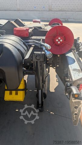 Hook lift truck iveco 140E28