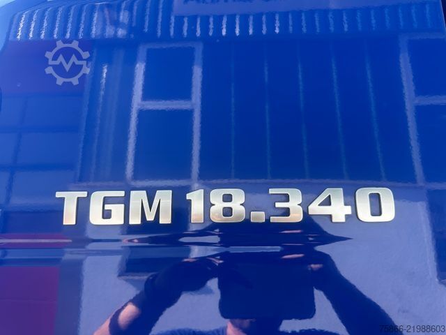 Truck mounted crane MAN 18.340 TGM BL HMF 1030 K3 nbedienung