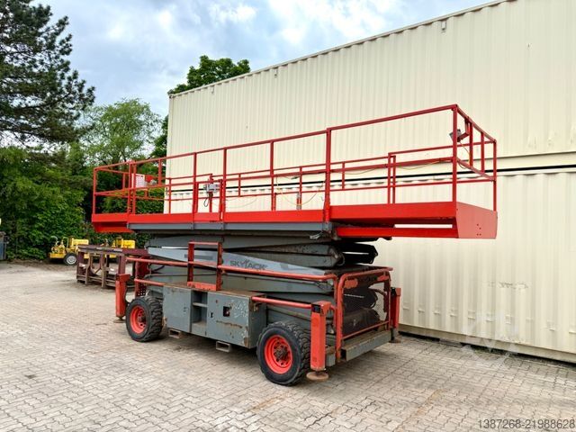 Work platform Skyjack SJ9250RT 4x4 / 17.2 Meter / 2015 BJ