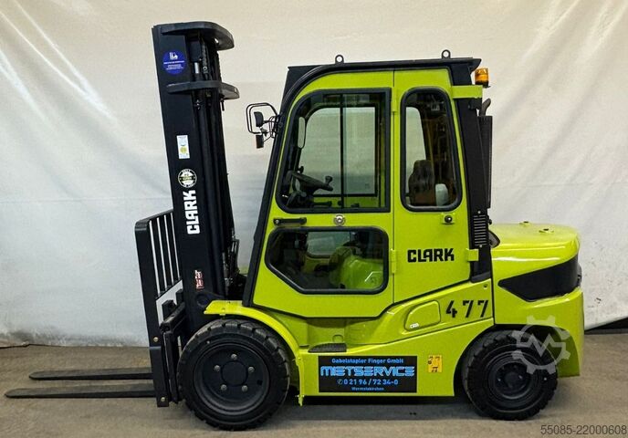 Diesel Forklift Clark GTS30D