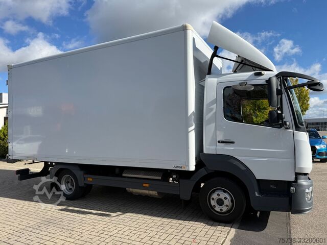 Transporter mit Koffer MERCEDES-BENZ Atego 818 L Koffer/Klima/Motorbremse/EURO6 E