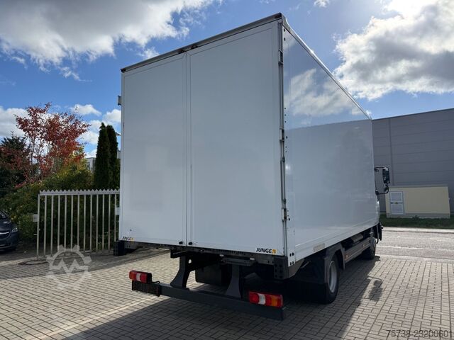 Transporter mit Koffer MERCEDES-BENZ Atego 818 L Koffer/Klima/Motorbremse/EURO6 E