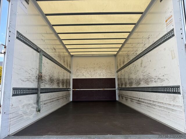 Transporter mit Koffer MERCEDES-BENZ Atego 818 L Koffer/Klima/Motorbremse/EURO6 E