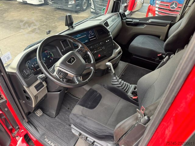 Standard tractor unit MAN TGS 22.510 * ALLRAD * ALCOA * KIPPHYDR * MANUEL