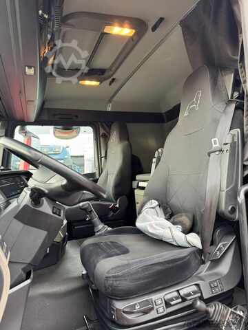 Standard tractor unit MAN TGS 22.510 * ALLRAD * ALCOA * KIPPHYDR * MANUEL