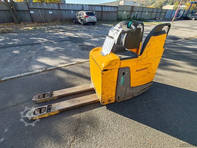 Elektro 4 Rad Jungheinrich ERE 120 /2020y/ 4396mh/ 2t