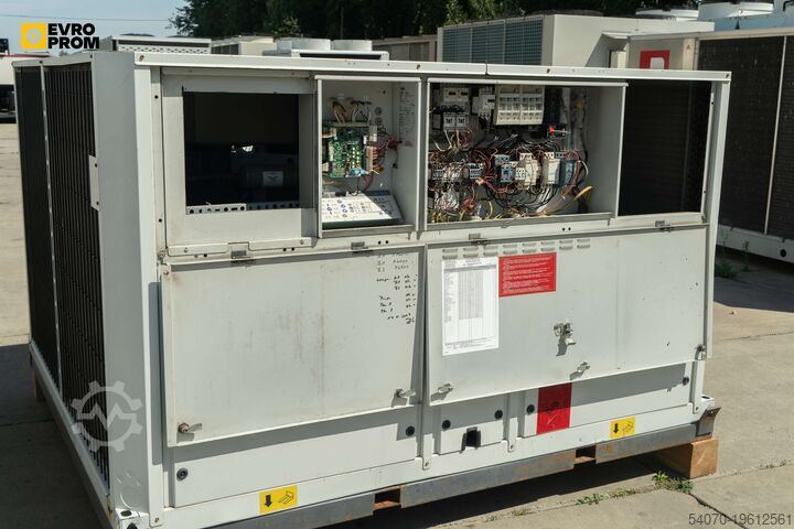 Chiller Used Aircooled chiller CARRIER 30RA 090 B0723 PEE 89 kW. 2009 yom