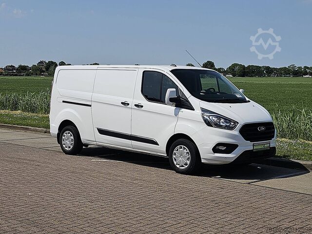 High-roof van FORD TRANSIT CUSTOM 2.0 L2H1 Airco Euro6 130