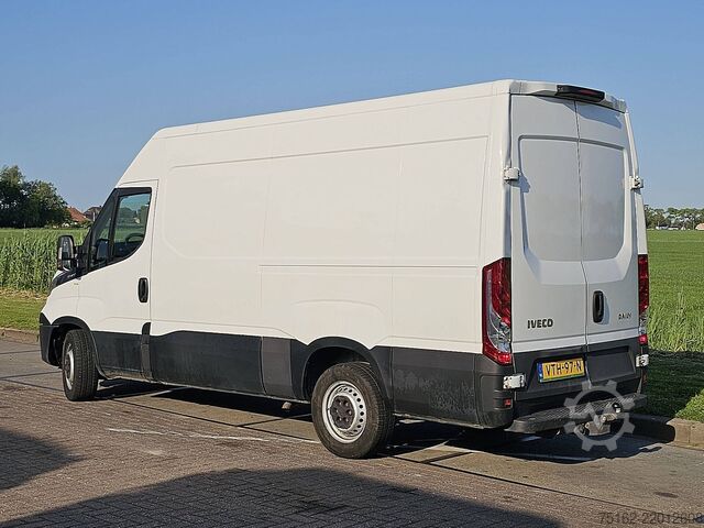 High-roof van IVECO DAILY