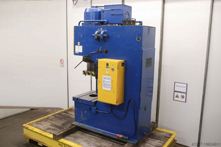 Hydraulic press 160 ton WMW PYE160S