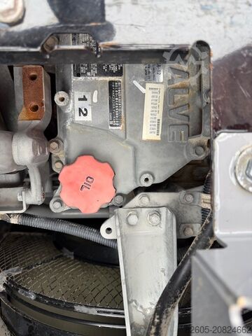 Raupenbagger Hitachi ZX 225 US LC-6