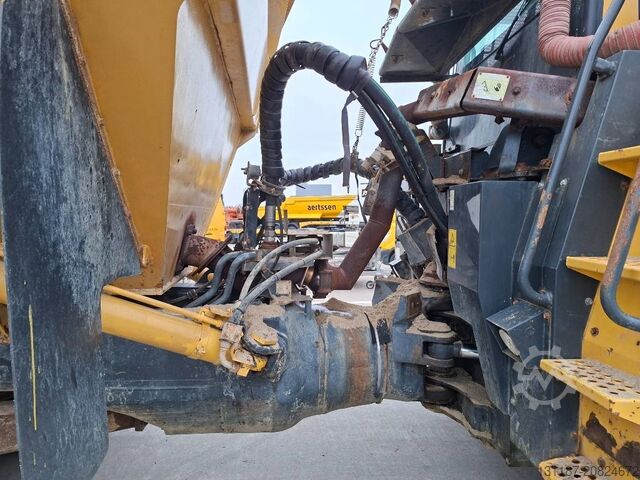 Muldenfahrzeug Komatsu HM 300-3