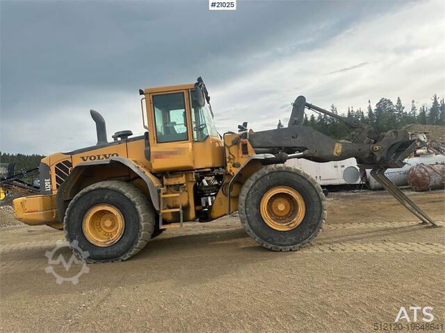 Wheel loader Volvo L120E wheel loader w/ weight, bucket and overhaule