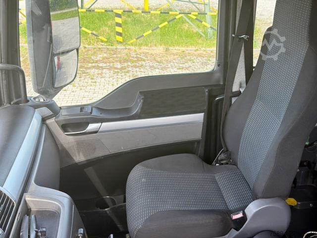 Roll-off tipper truck MAN TGS 26.360 * HMF 1720 K4 + FUNK * TOPZUSTAND