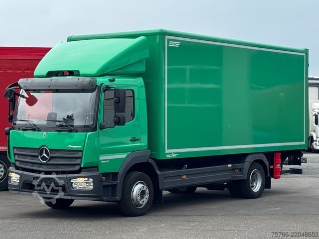 Box truck MERCEDES-BENZ ATEGO 1223 L / LBW 2,0 t / KAMERA / TÜRE / 6,1 m