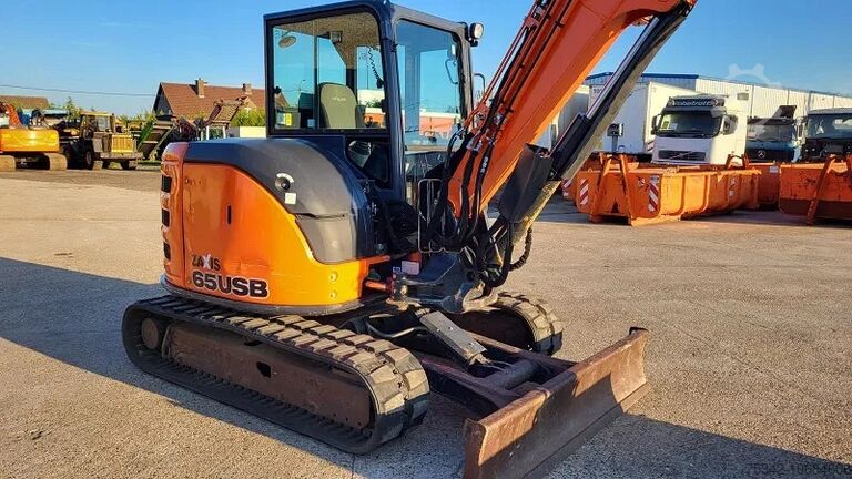 Crawler excavator Hitachi ZX65USB-5A CLR