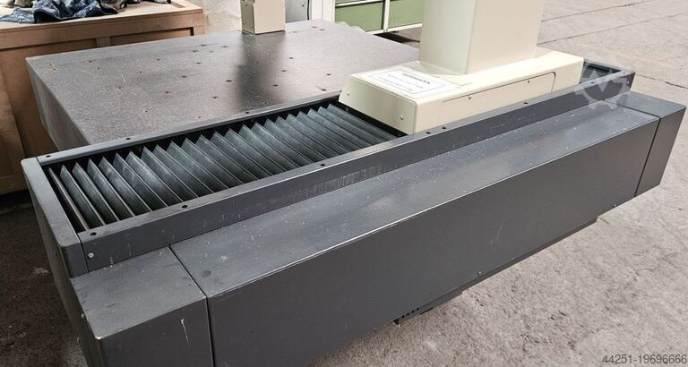 Coordinate measuring machine Mitutoyo BN706