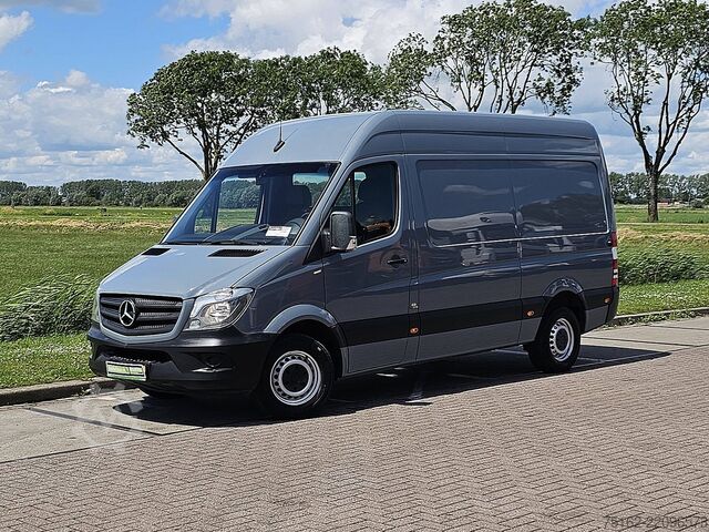 Suitcase MERCEDES-BENZ SPRINTER 319 V6 3.0L ac aut EURO6