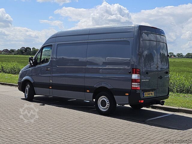 Suitcase MERCEDES-BENZ SPRINTER 319 V6 3.0L ac aut EURO6