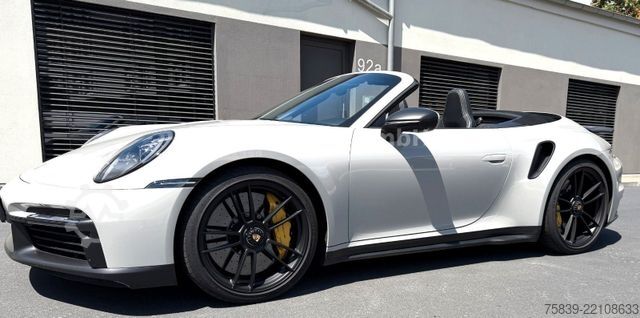Van PORSCHE 911 Turbo S Cabriolet, Lift, Burmester, Approved