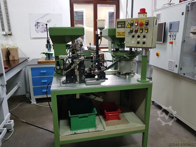 Threaded parts assembly machine  