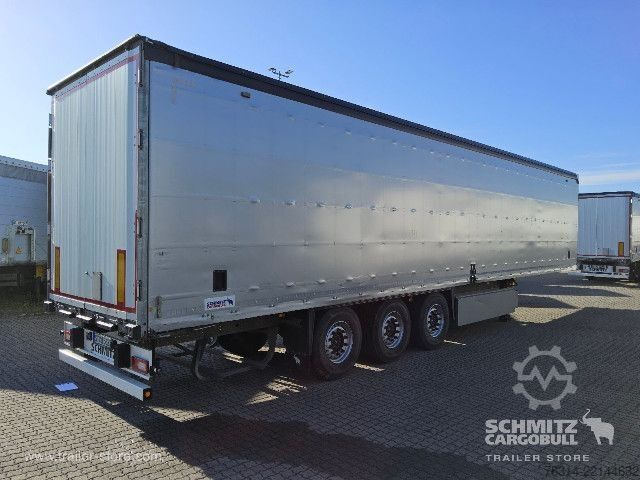 Auflieger mit Pritsche & Plane Schmitz Cargobull Curtainsider Standard Getränke