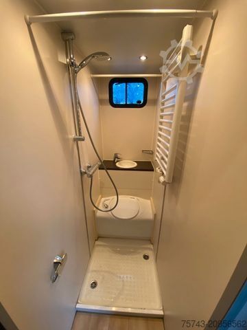 Cattle truck MERCEDES-BENZ Actros 2644 5 Pferde  Pop-Out, Pop-Up