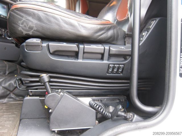 Standard tractor unit DAF XF 460Super Space Hydrauliek Top!