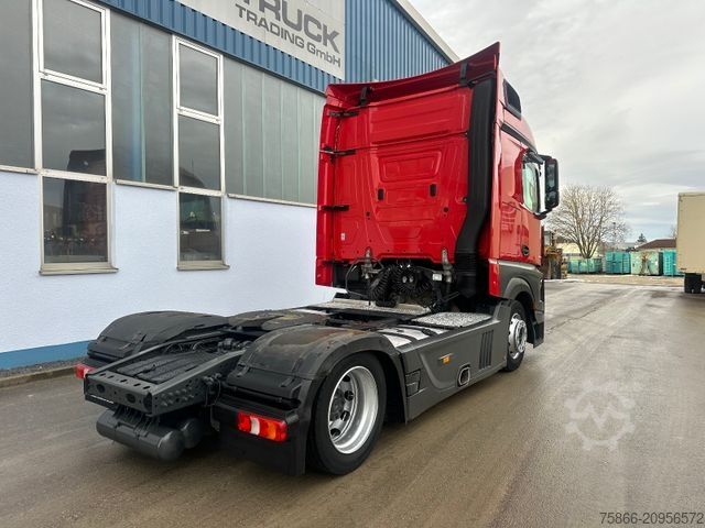 Volume tractor unit MERCEDES-BENZ 1848 LS Low Liner Big Space 2xTank