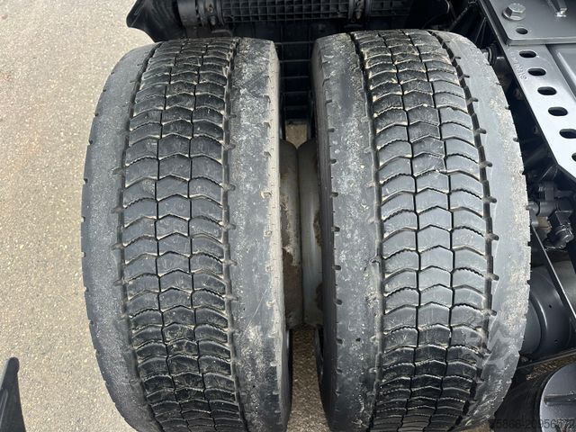 Volume tractor unit MERCEDES-BENZ 1848 LS Low Liner Big Space 2xTank