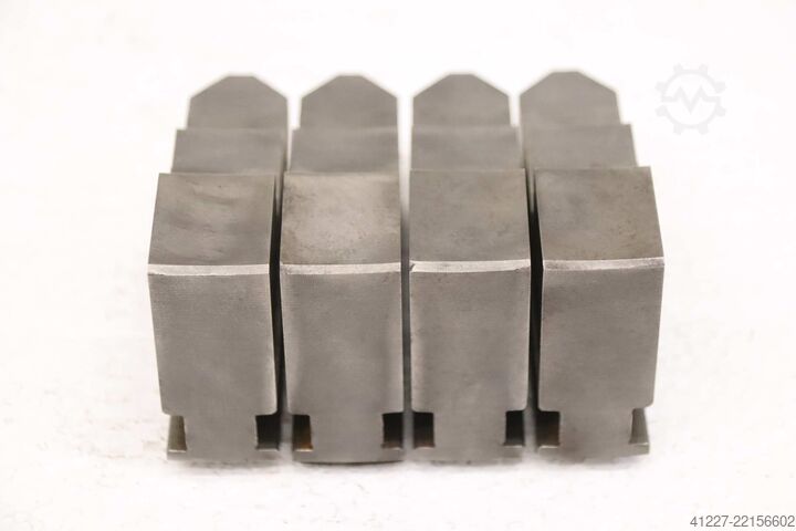 Interchangeable jaws four-jaw chuck unbekannt Breite 26 mm