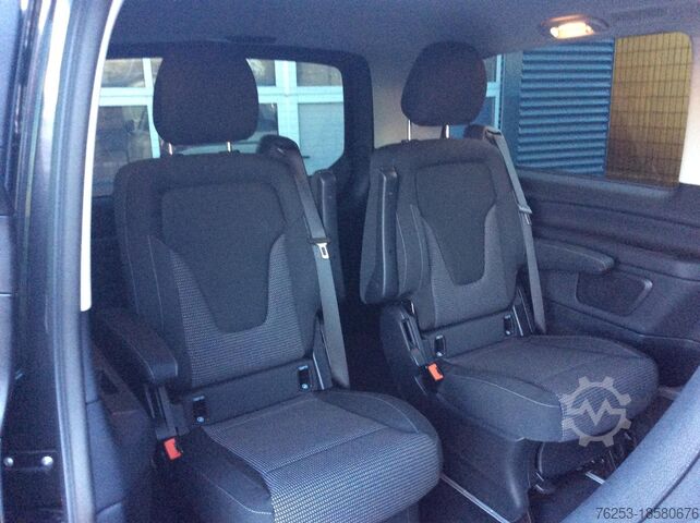 Minibus Mercedes-Benz EQV 300 L SpurW Sport Navi ACC PDC KAM KeyLess