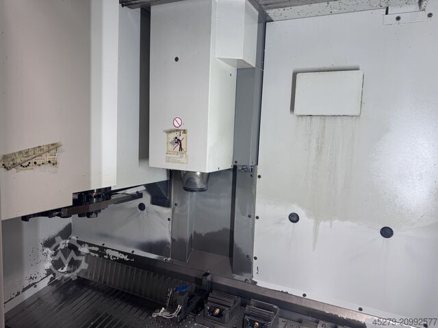 Vertical machining center Deckel Maho DMC 835V