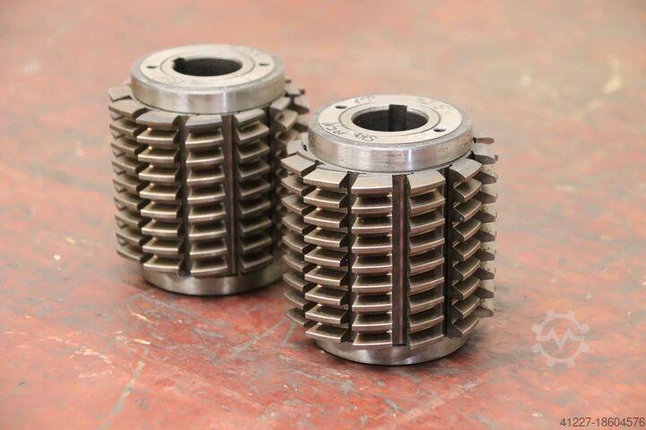 Modulfräser Wälzfräser 2 Stück Fette Mod.2,5 R1 EW 15° Aufnahme 27 mm