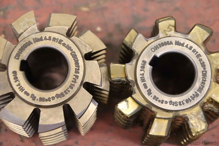 Modular milling cutter hob 2 pieces Fette Mod.4,5 R1 EW 20° Aufnahme 27 mm