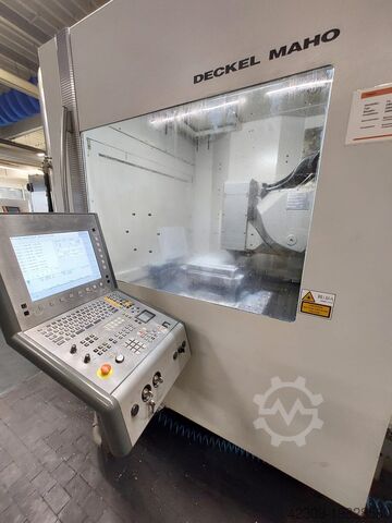 Universal-Bearbeitungszentrum Deckel Maho DMC 60 U Hi-dyn