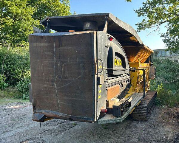 Mobile Zerkleinerungsanlage Tana Shark 440 DT Eco