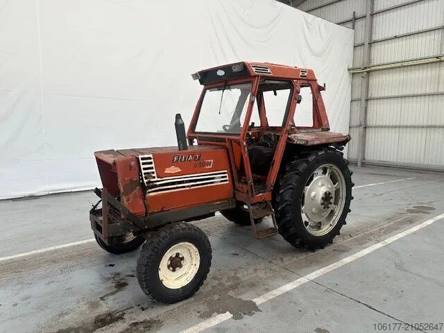 Traktor Fiat 680