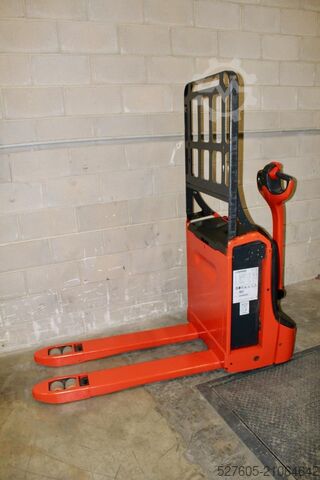 Niederhubwagen Linde T 16