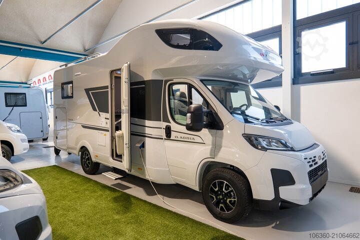 ADRIA CORAL XL 660 SL - 60Y Alkoven, KM-Stand 0 (Neufahrzeug) ADRIA CORAL XL 660 SL - 60Y